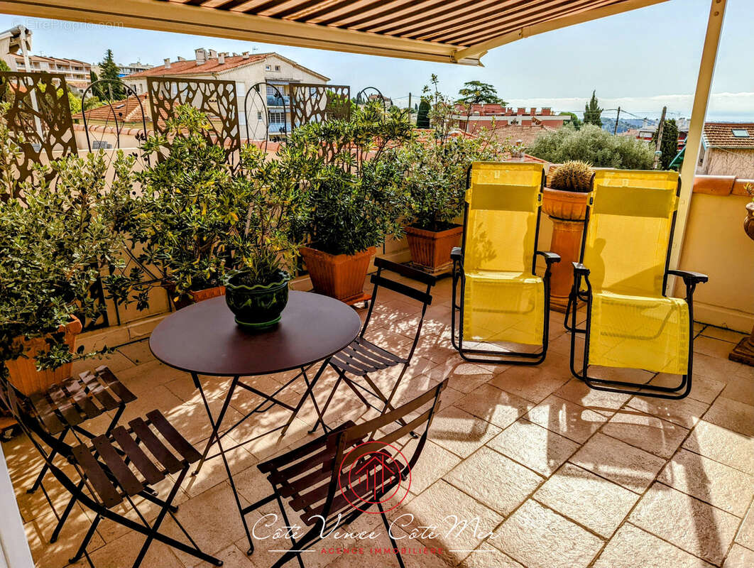 Vence   dernier étage   2 pièces avec toit-terrasse et vue mer panoramique - photo 24