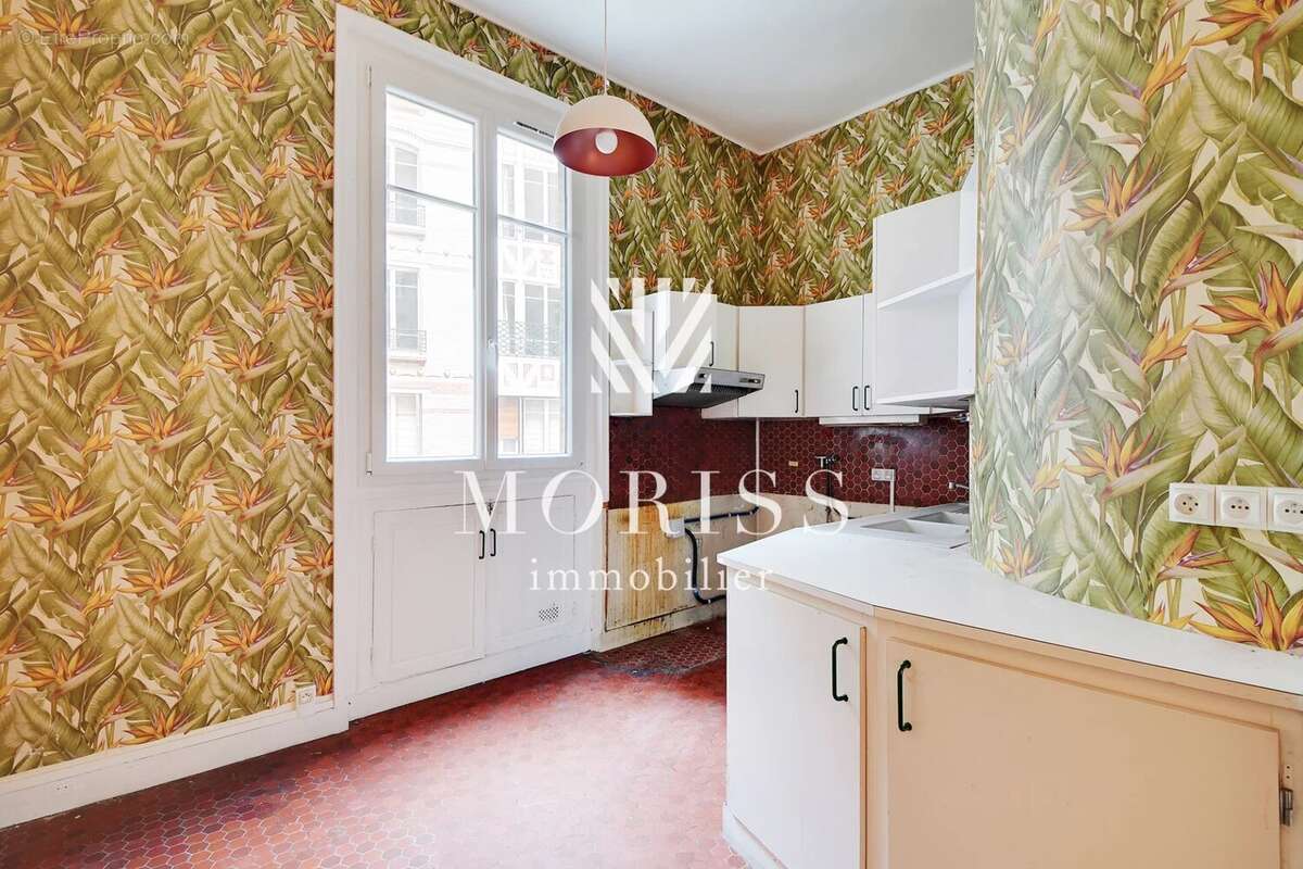 Appartement à PARIS-17E