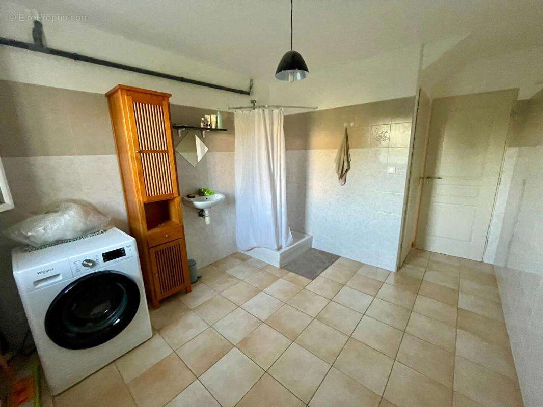 Maison à SAINT-CHRISTOL-LES-ALES