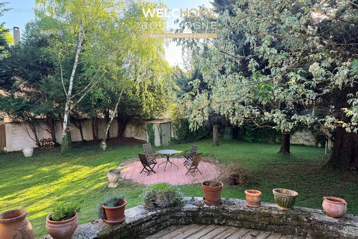 Maison à GIVRY