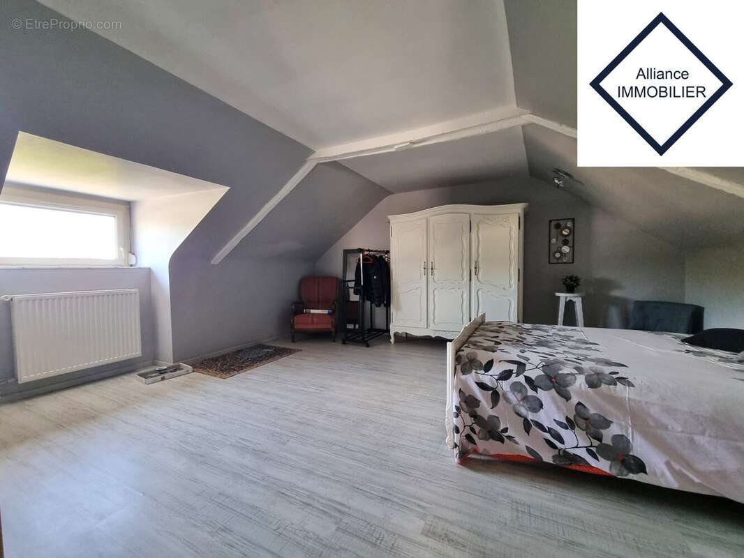 Maison à TREMOREL