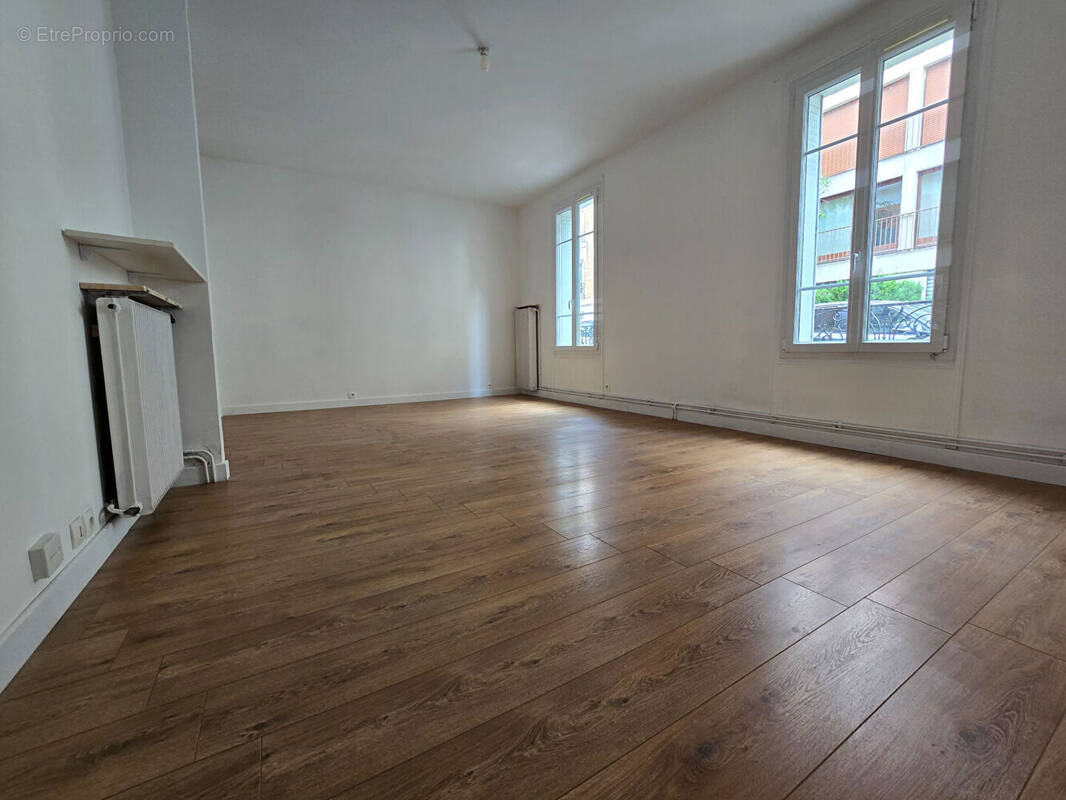 Appartement à FONTENAY-SOUS-BOIS