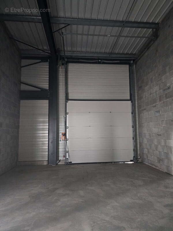 Commerce à LES ESSARTS