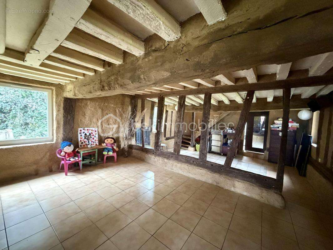 Maison à LA BARRE-EN-OUCHE