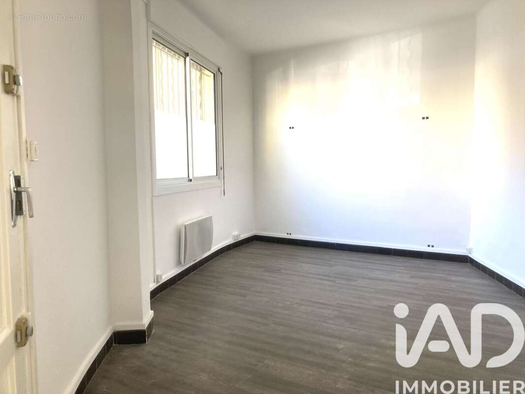 Photo 2 - Appartement à NIMES