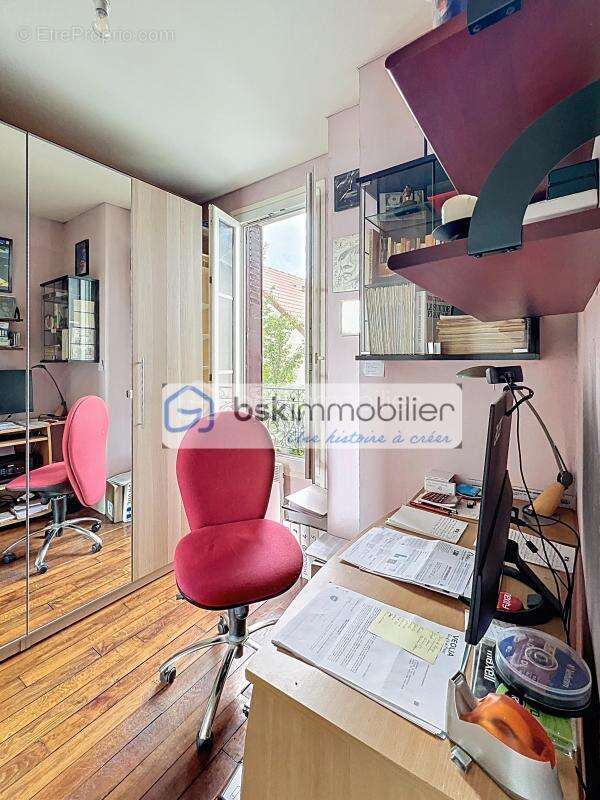 Maison à LES PAVILLONS-SOUS-BOIS