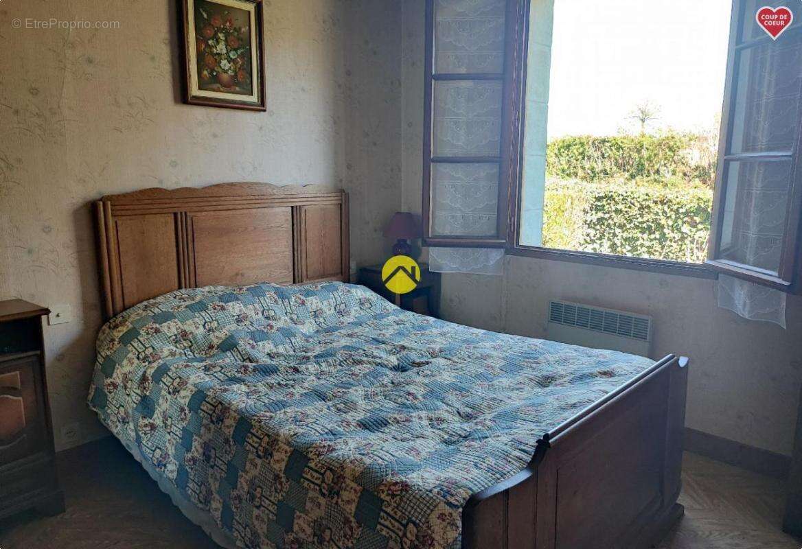 Maison à MEASNES