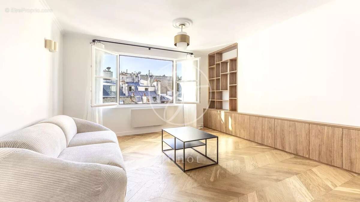 Appartement à PARIS-6E