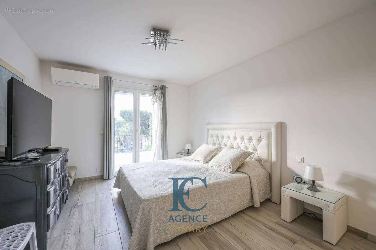 Maison à SIX-FOURS-LES-PLAGES