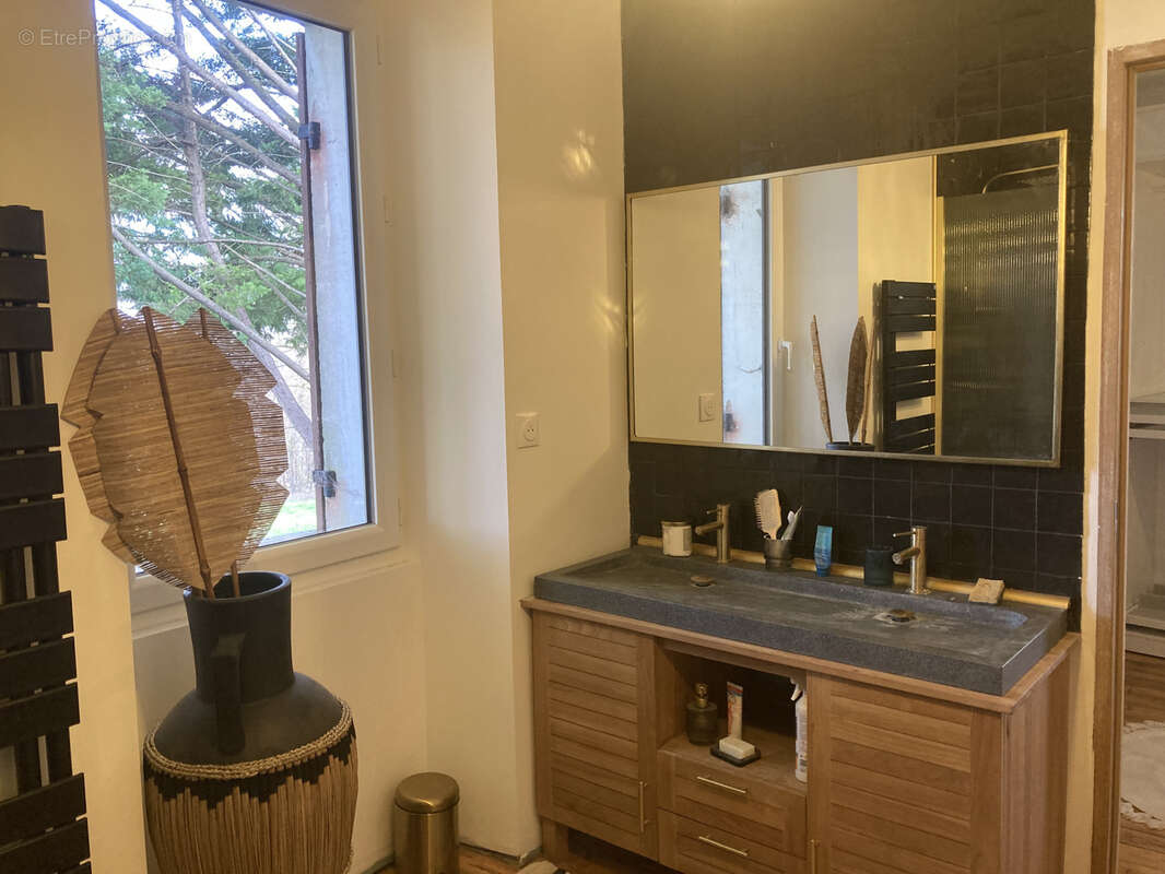 Maison à GRAND-BRASSAC