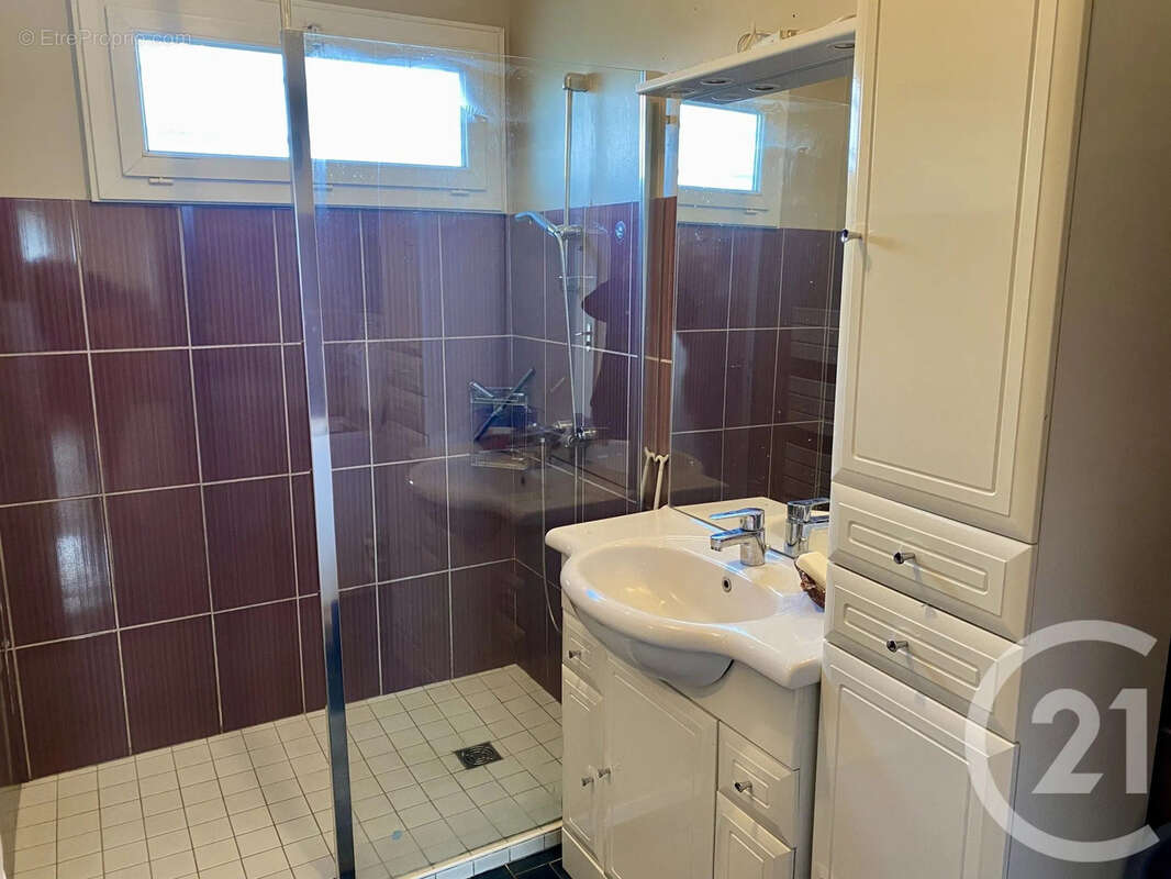 Maison à LA CELLE-SUR-LOIRE