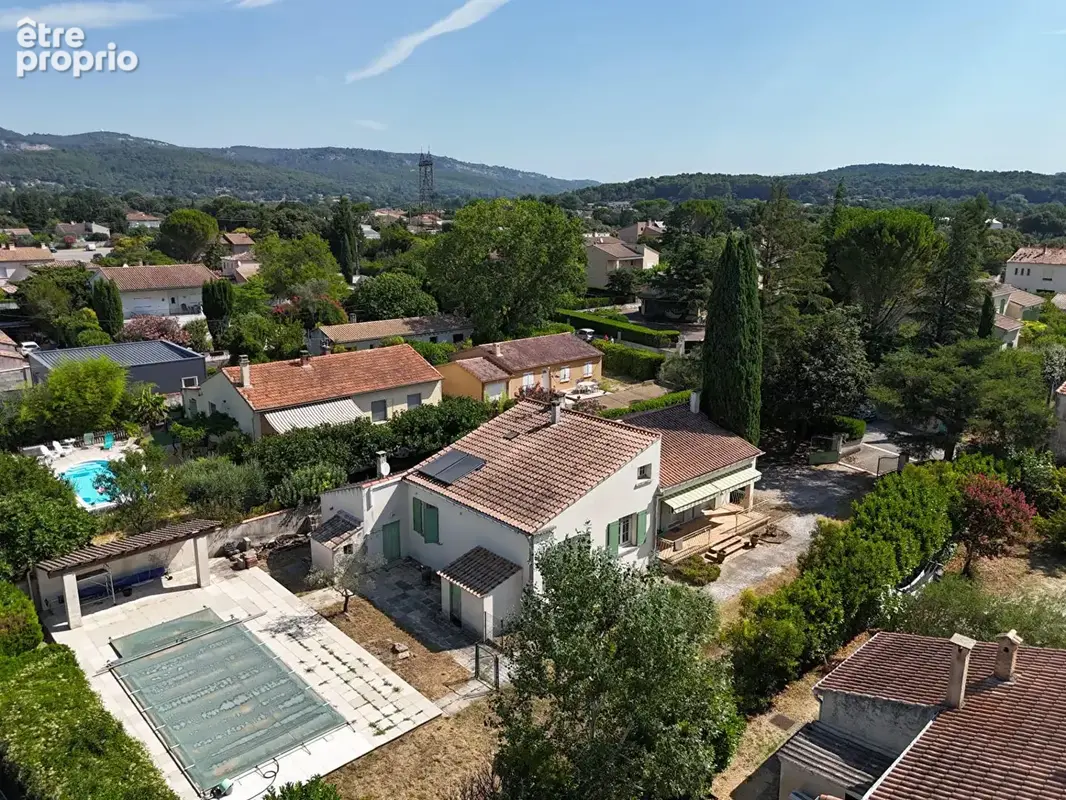Maison 5 pieces de 113 m² habitables sur 1036 m² de terrain 84500 bollene - photo 2