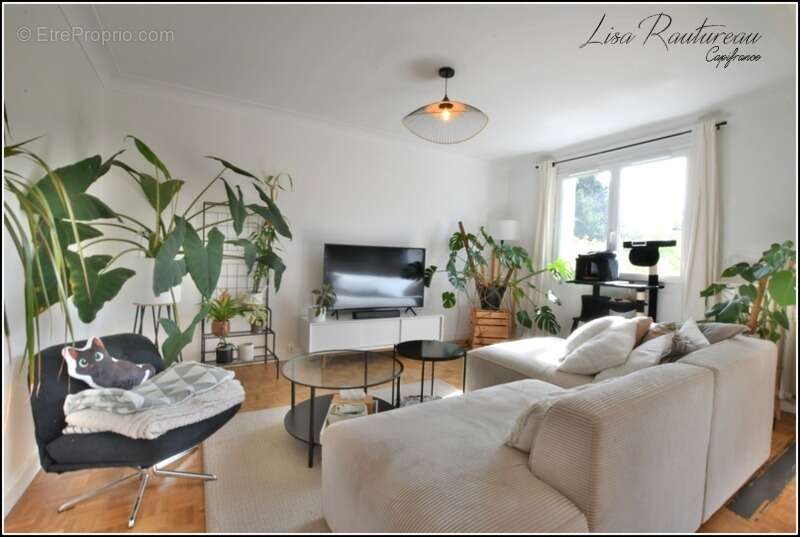 Appartement à SAINT-SEBASTIEN-SUR-LOIRE