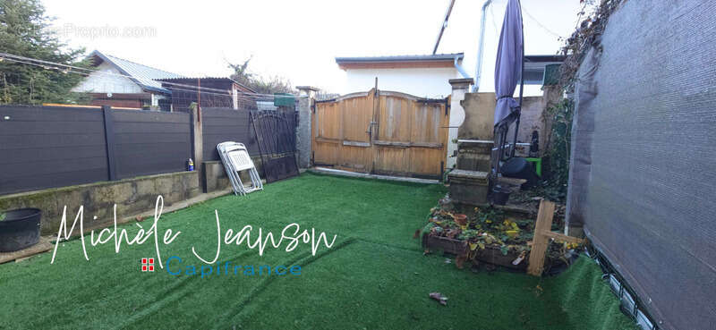 Maison à LA ROCHETTE