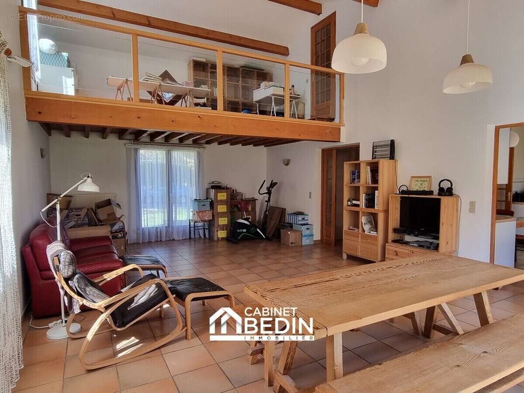 Maison 152 m² à Saint-Orens-De-Gameville  - photo 5