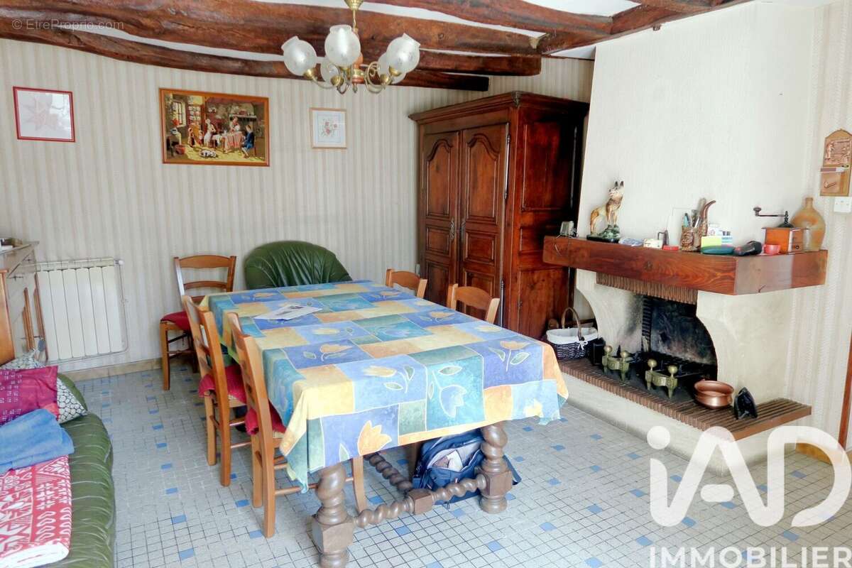 Photo 7 - Maison à SAINT-PIERRE-DE-MAILLE