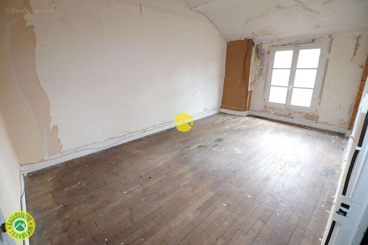 Maison à AUBIGNY-SUR-NERE