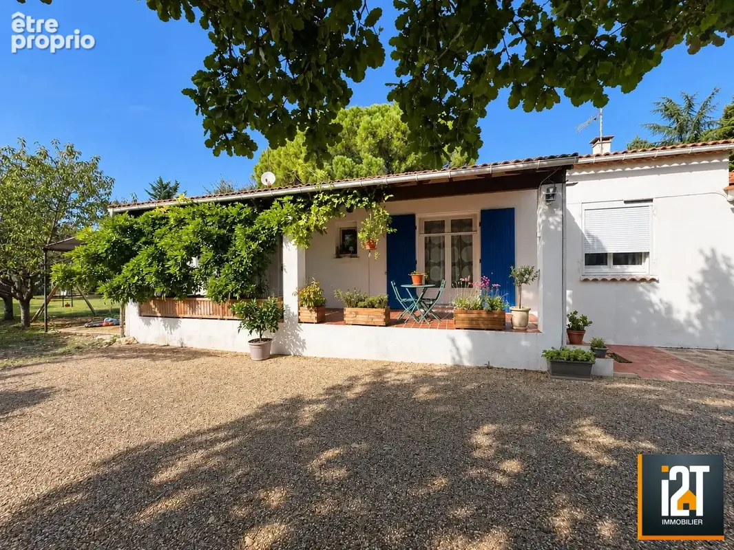 Photo Maison à Sainte-Anastasie au prix de 320 000€