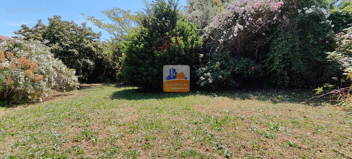 Maison à BOUGUENAIS