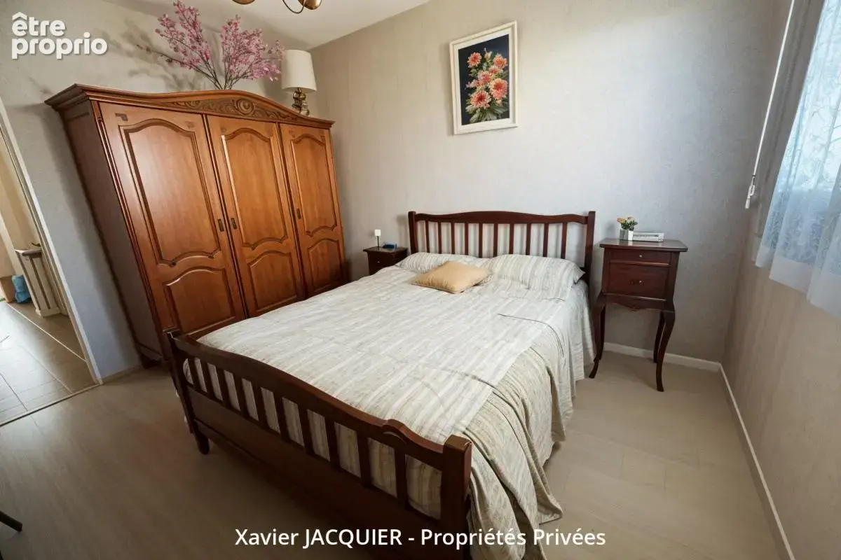Maison plain-pied - 4 pièces - 78,6 m² - DOULON - photo 5