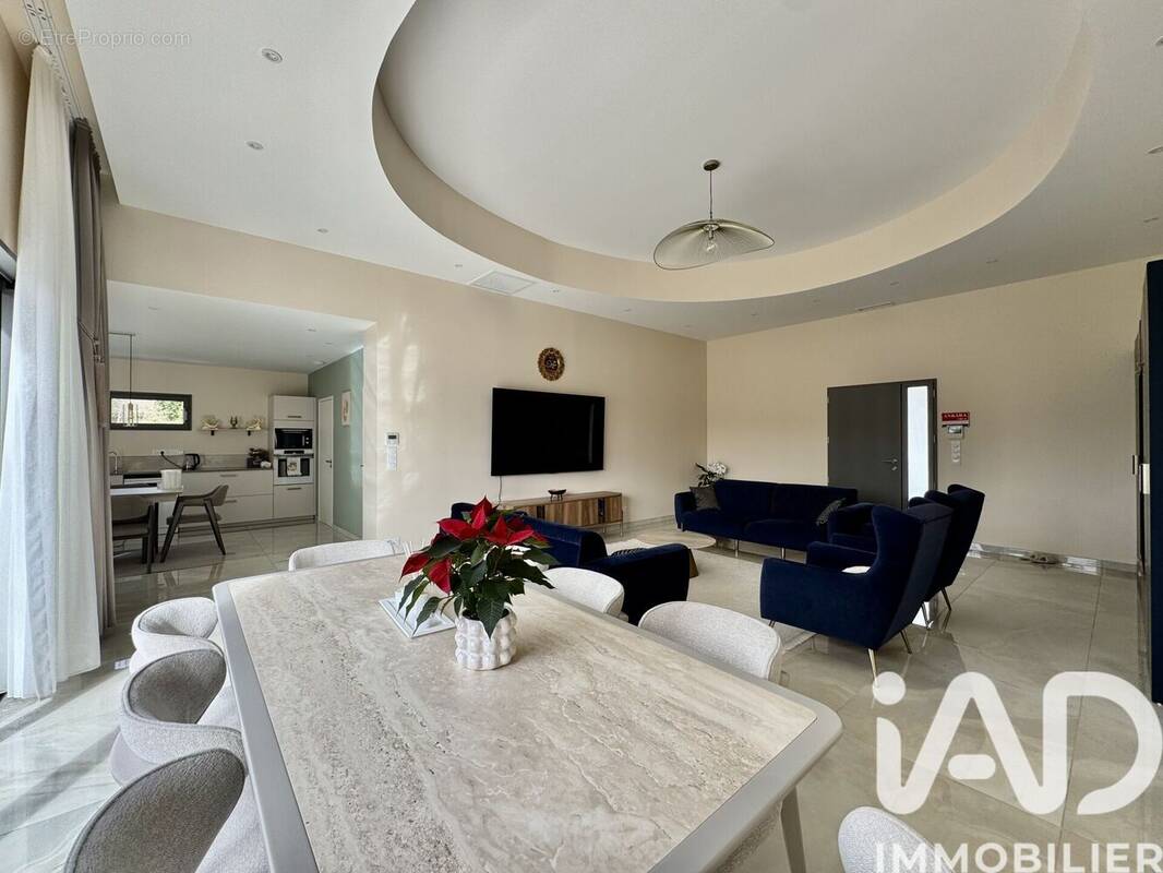 Photo 1 - Maison à POMPIGNAC