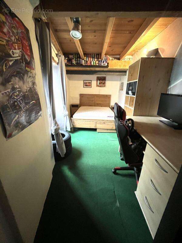 Maison à THORAME-HAUTE