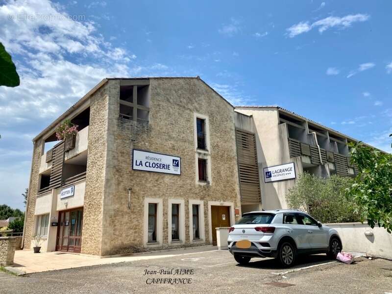 Appartement à BARJAC