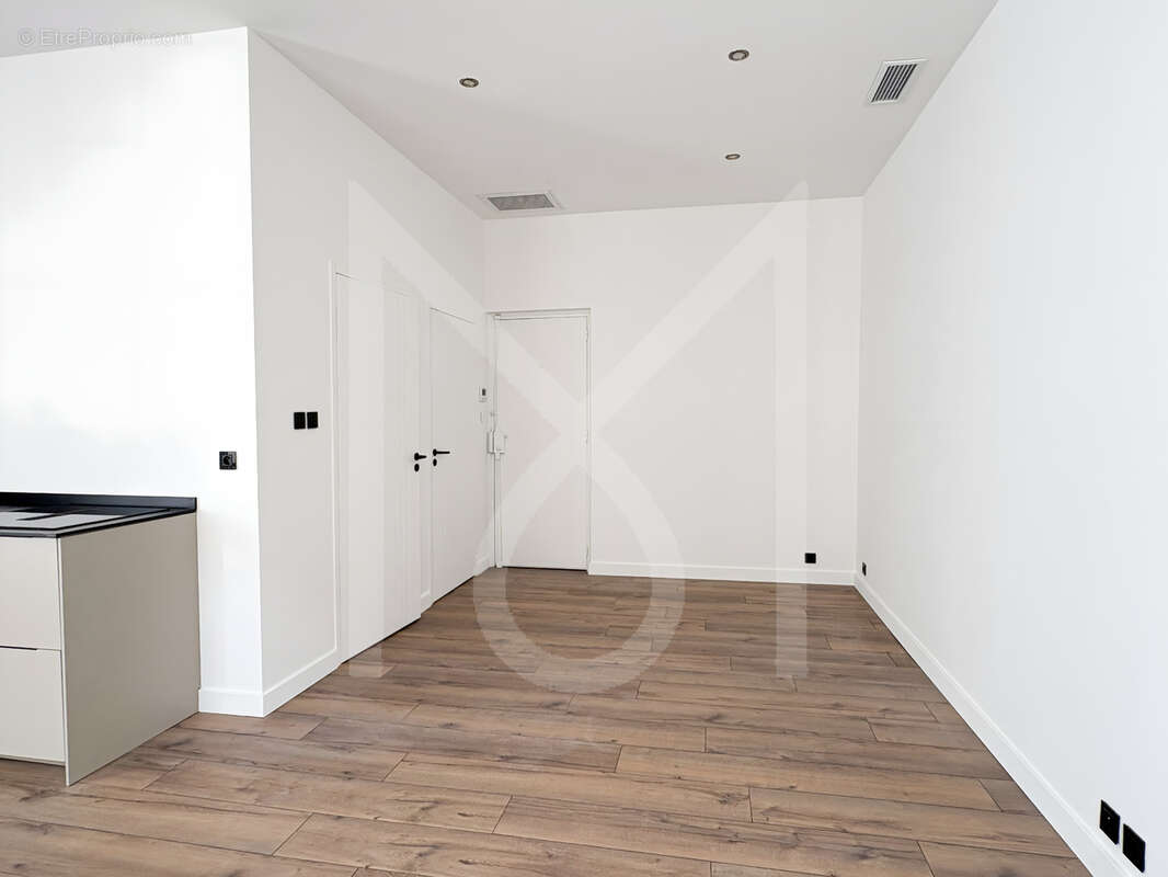 Appartement à MARSEILLE-7E
