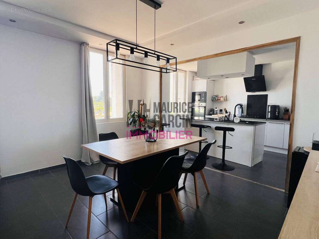 Appartement à NOVES