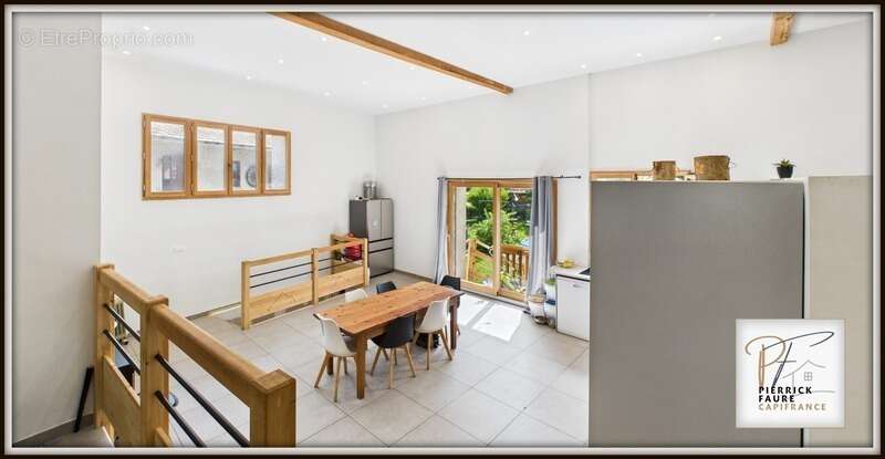 Maison à VILLAR-SAINT-PANCRACE