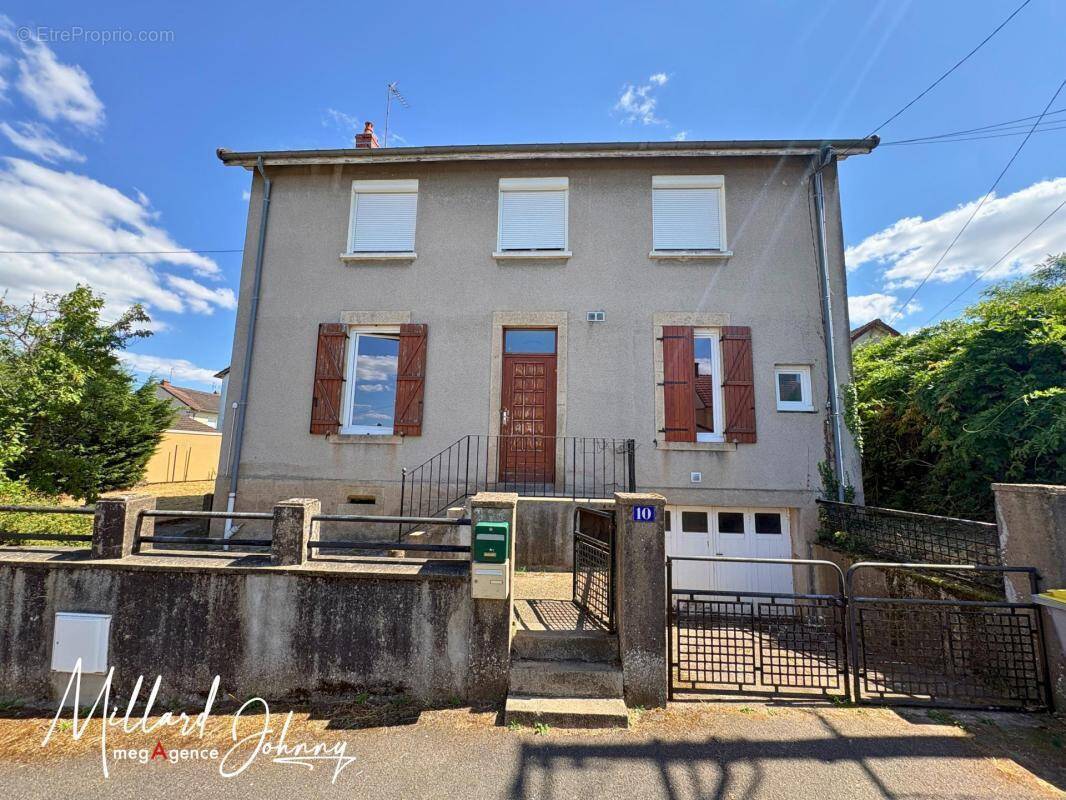 Appartement à LE CREUSOT