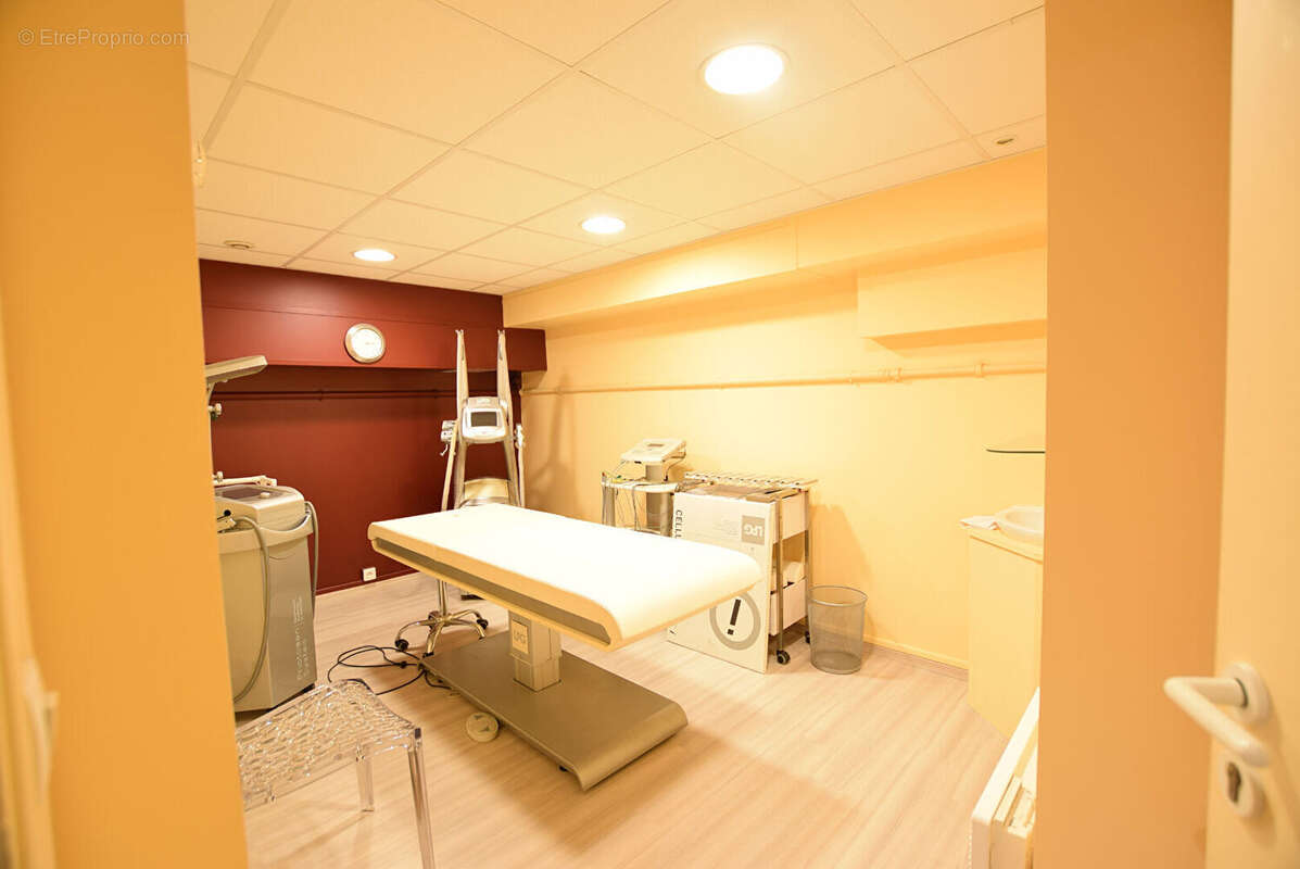 Commerce à EPINAY-SUR-ORGE