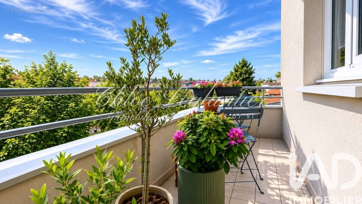 Photo 1 - Appartement à LE PERREUX-SUR-MARNE