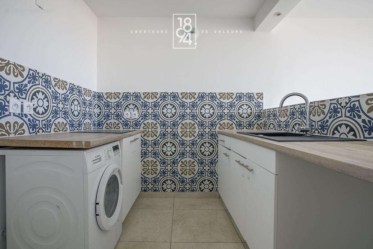 Appartement à MARSEILLE-10E