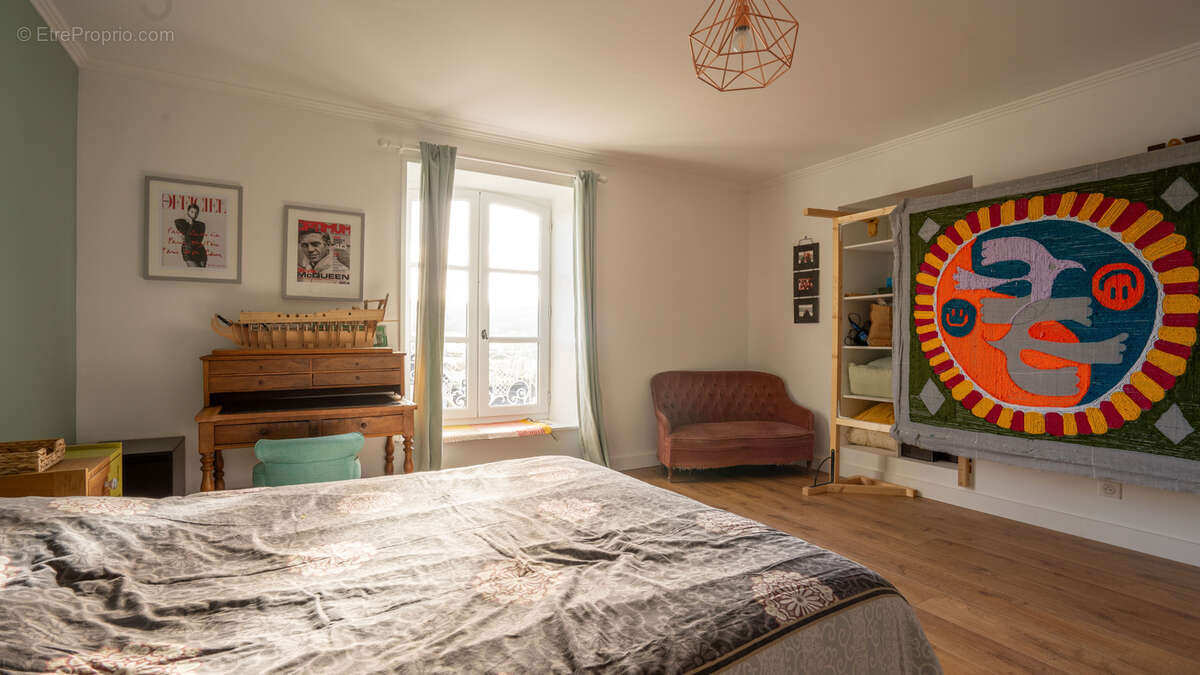 Maison à BAGAT-EN-QUERCY