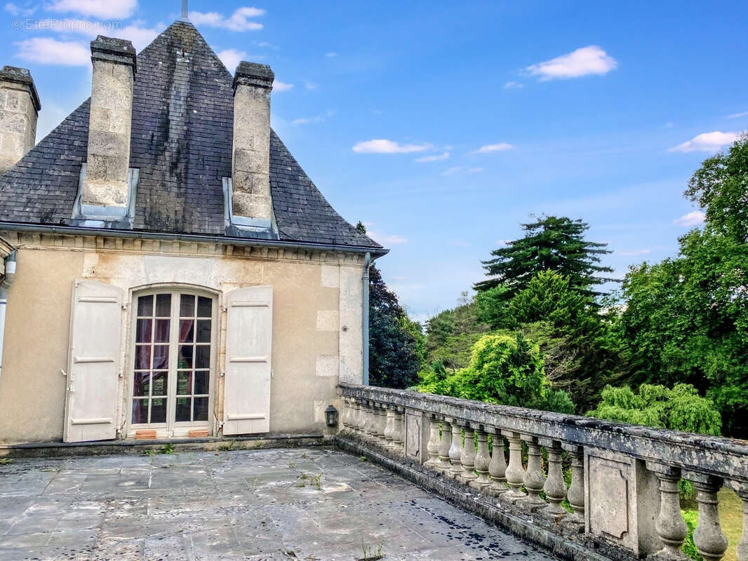 Maison à GOND-PONTOUVRE