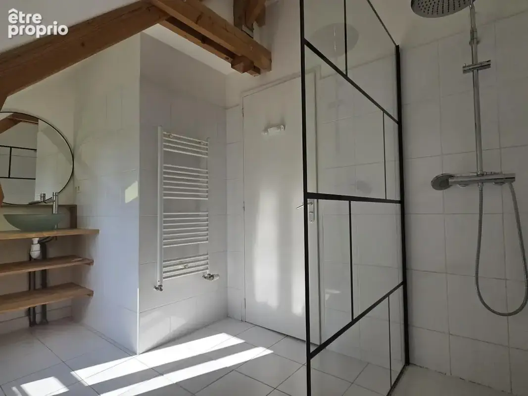 Maison 3 pièces 81 m² à vendre à Chateau-Gontier (53200) - photo 9