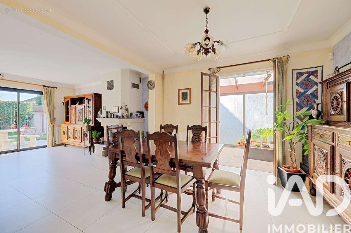 Photo 9 - Maison à LAGNY-SUR-MARNE