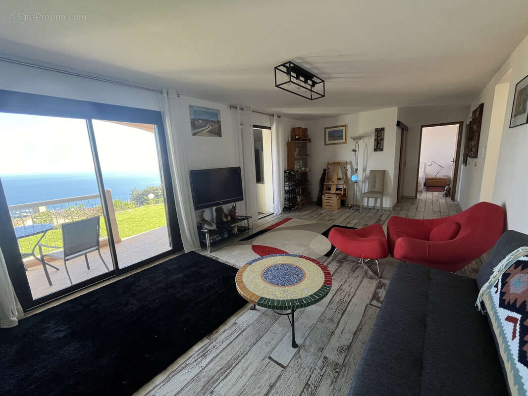 Maison à SAN-MARTINO-DI-LOTA