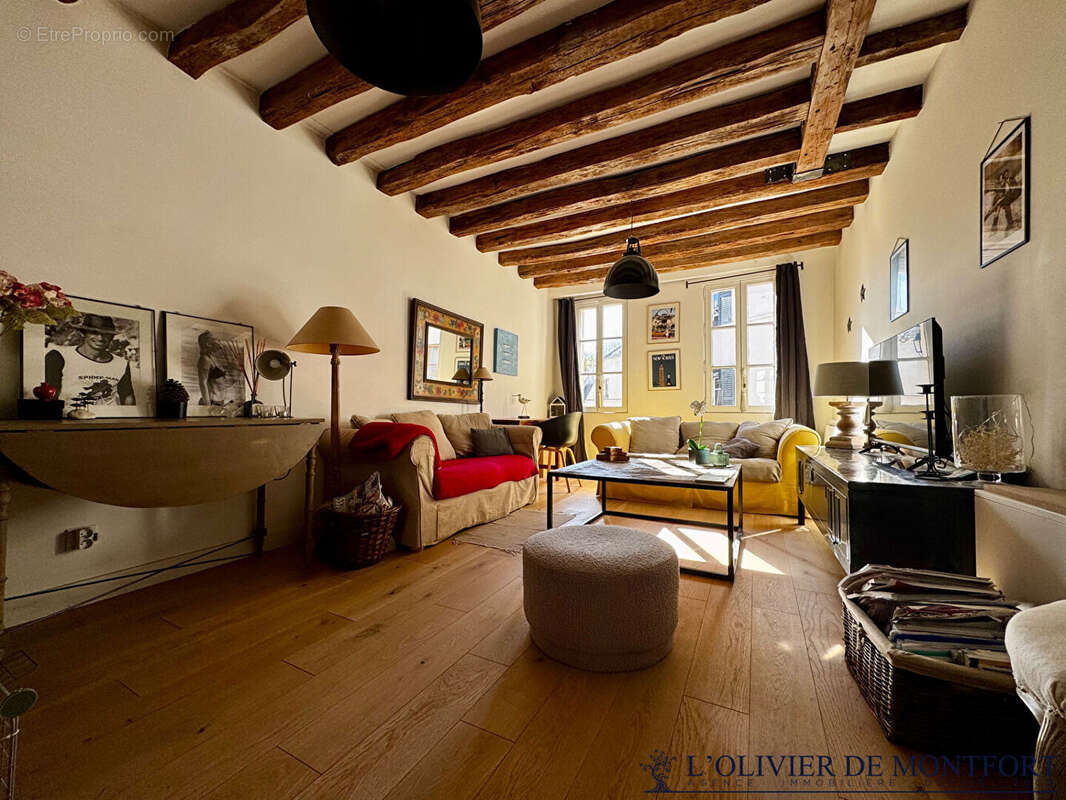 À vendre : Charmant appartement de 2 pièces au coeur de Montfort l'Amaury - photo 2