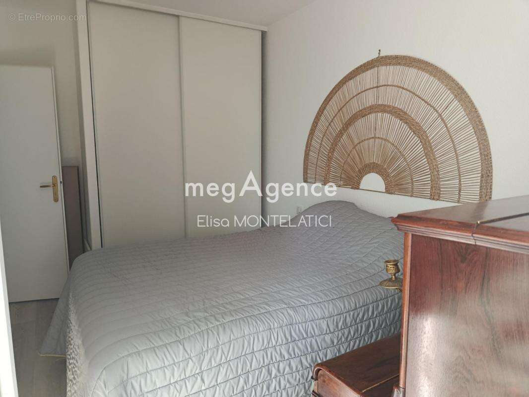 Appartement à COUTRAS