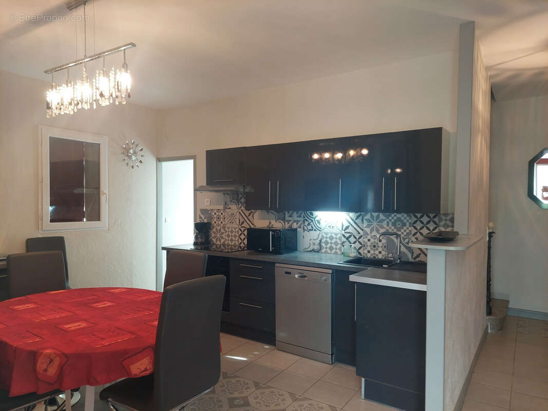 Exclusivite / rasteau, ancienne ferme restauree avec piscine, terrain 1210m2, vue degagee. - photo 5