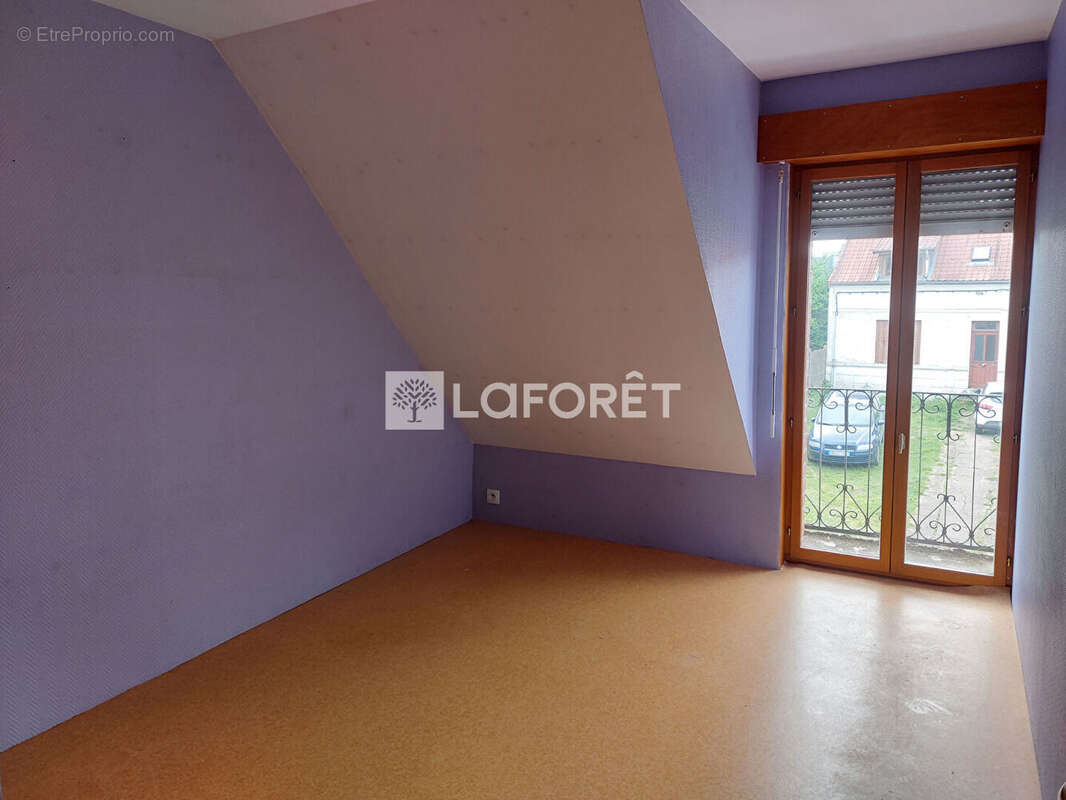 Maison à AUXI-LE-CHATEAU