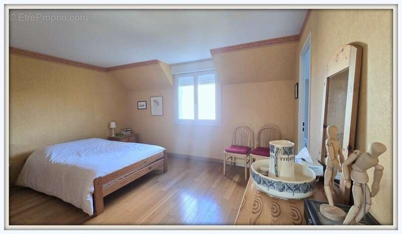 Maison à COURDIMANCHE