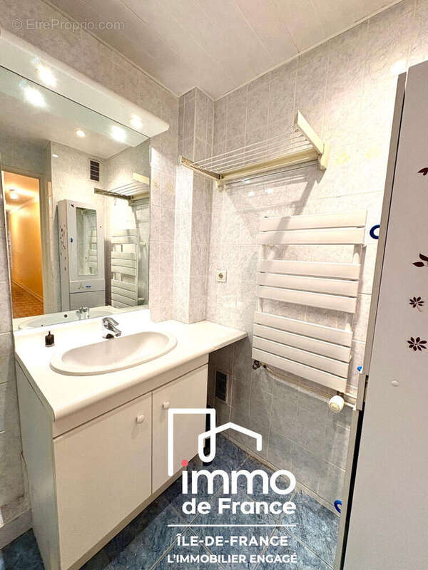 Appartement à ROSNY-SOUS-BOIS