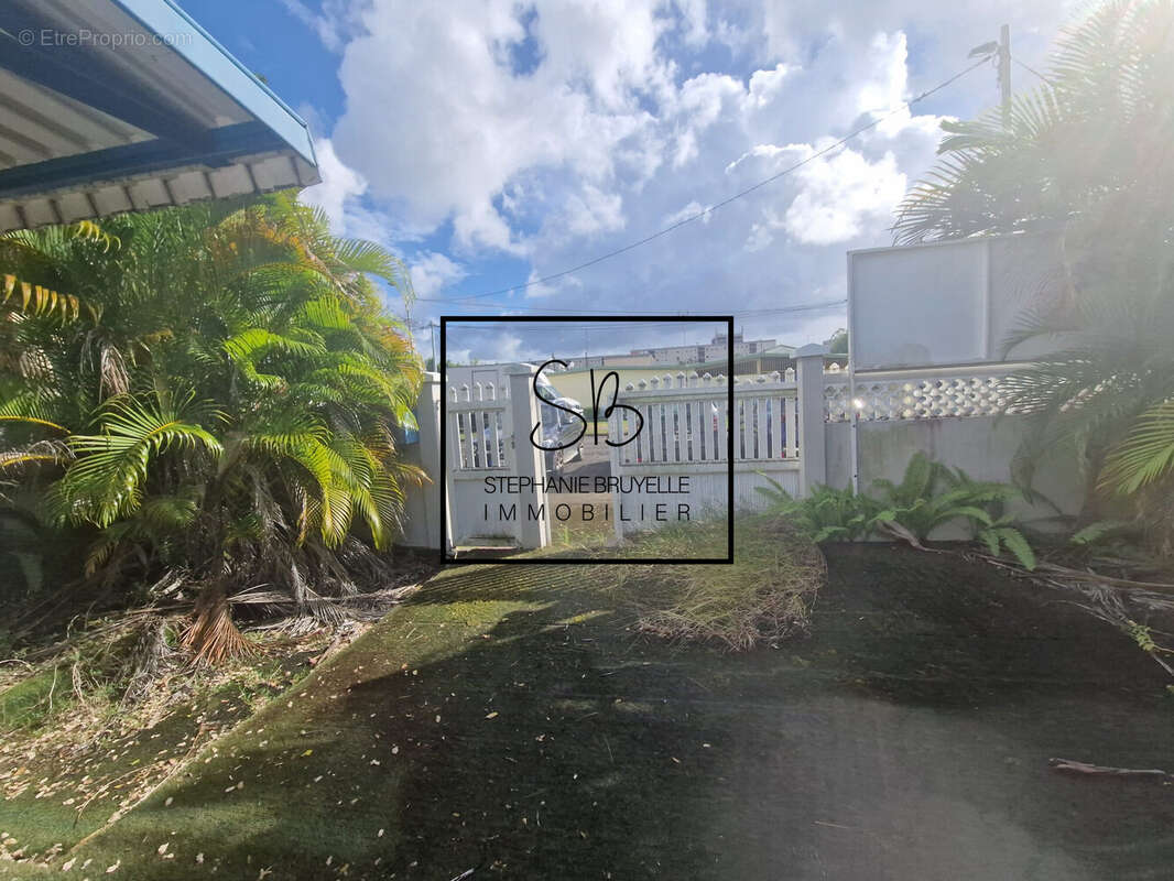 Maison à FORT-DE-FRANCE