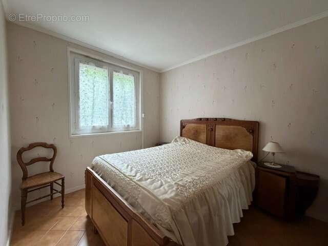 Appartement T5 de 87 m² à vendre – Terrenoire - photo 7