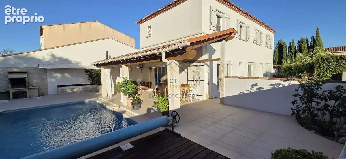 Grande villa avec 5 chambres, piscine et vue dégagée - photo 18