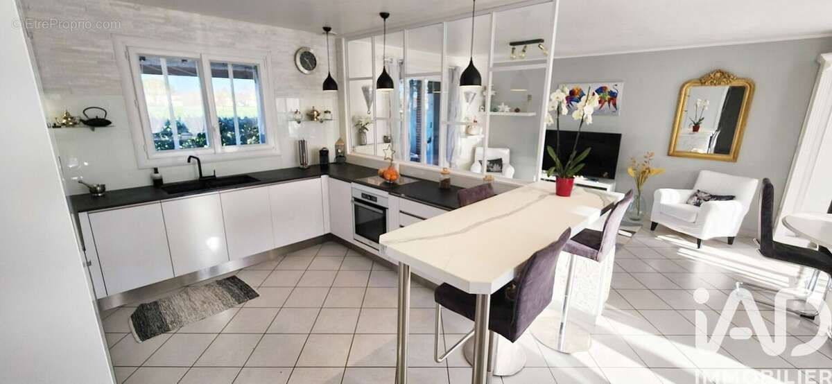 Photo 4 - Maison à FONBEAUZARD