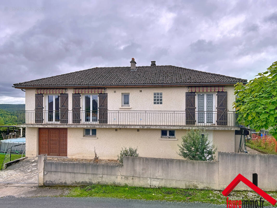 Maison à LA FEUILLADE
